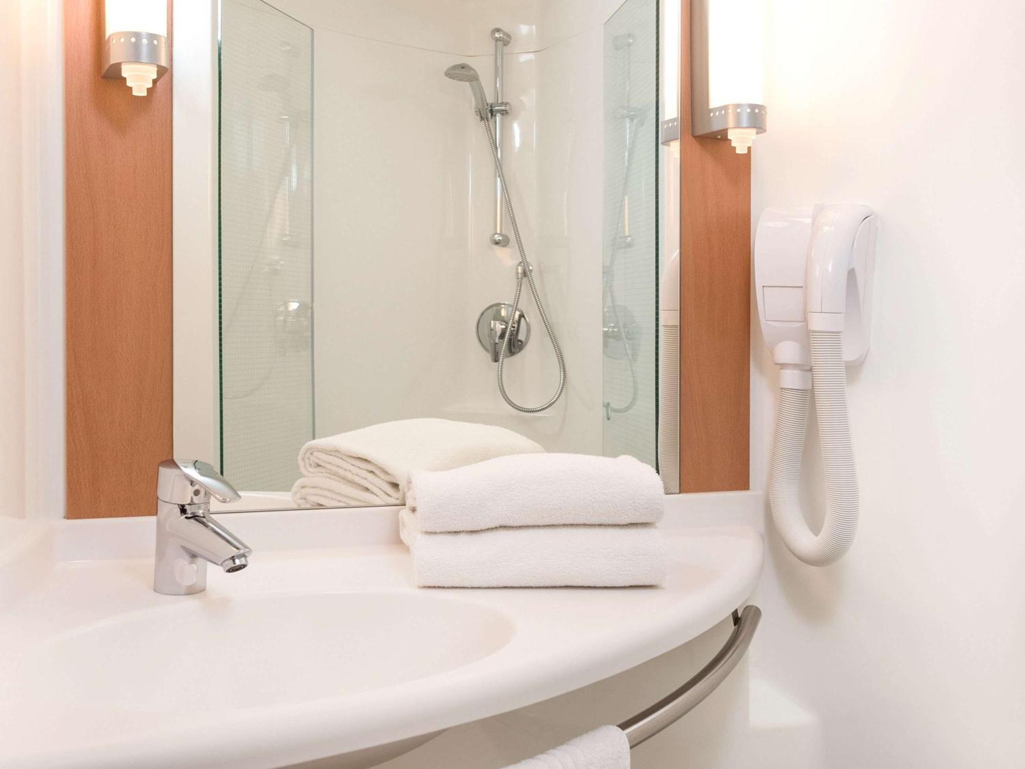 Ibis Vitre Centre Otel Dış mekan fotoğraf