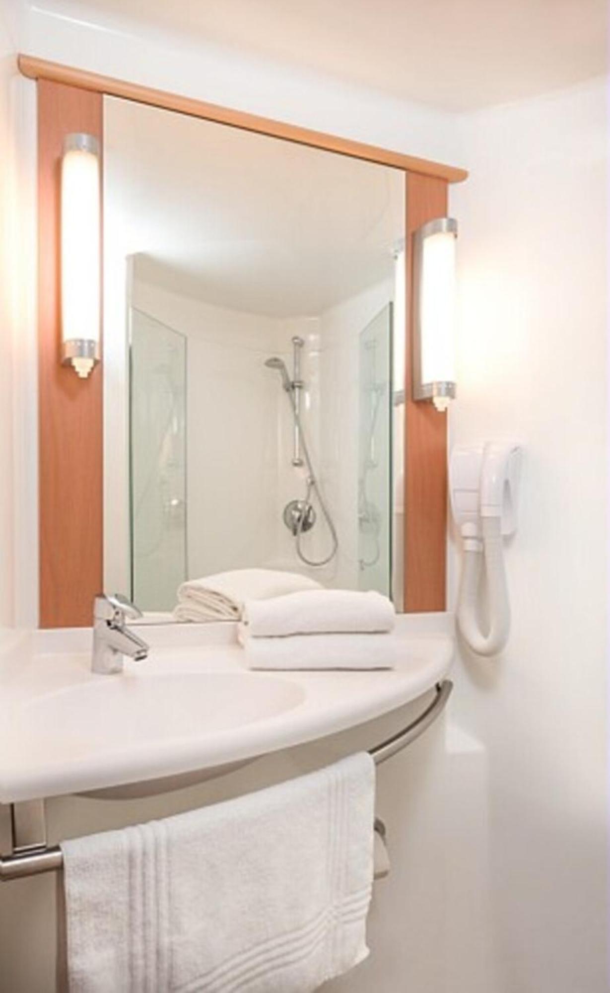 Ibis Vitre Centre Otel Dış mekan fotoğraf